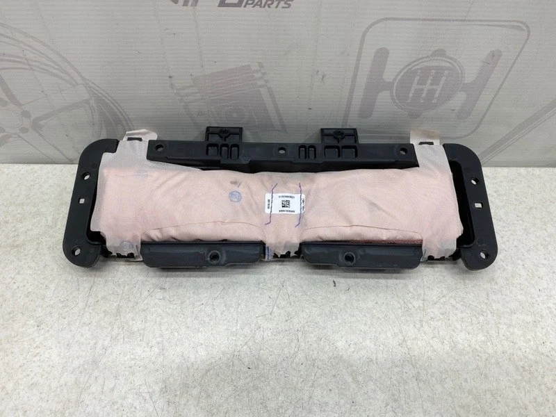 Подушка безопасности в колени Mercedes-benz GLE 2018 W166