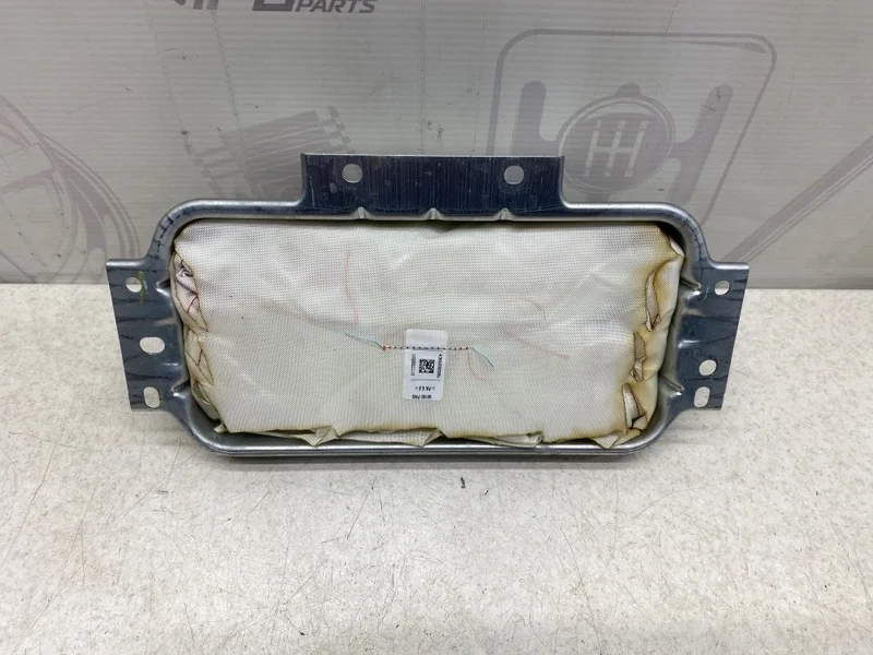 Подушка безопасности в торпеду Mercedes-benz ML 2013 W166