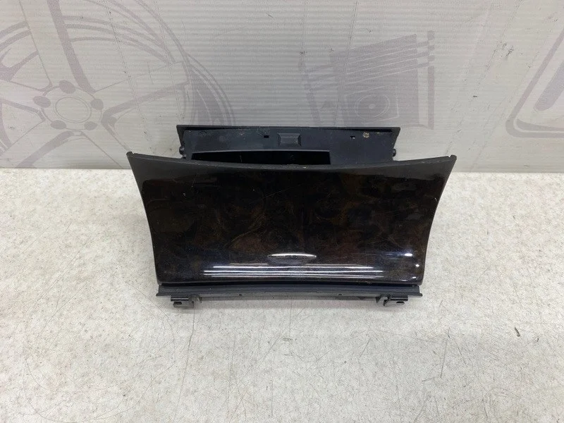 Пепельница передняя Mercedes-benz 2007 W211