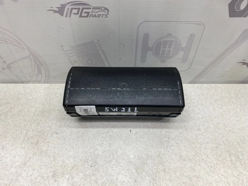 Подушка безопасности в торпеду Mercedes-benz 2007 W211