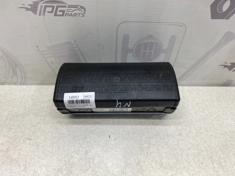 Подушка безопасности в торпеду Mercedes-benz 2003 S211