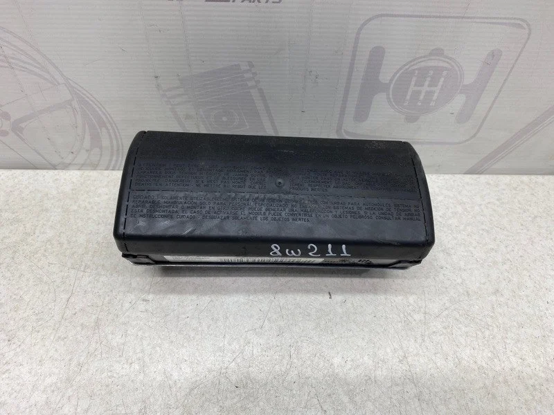 Подушка безопасности в торпеду Mercedes-benz 2002 W211