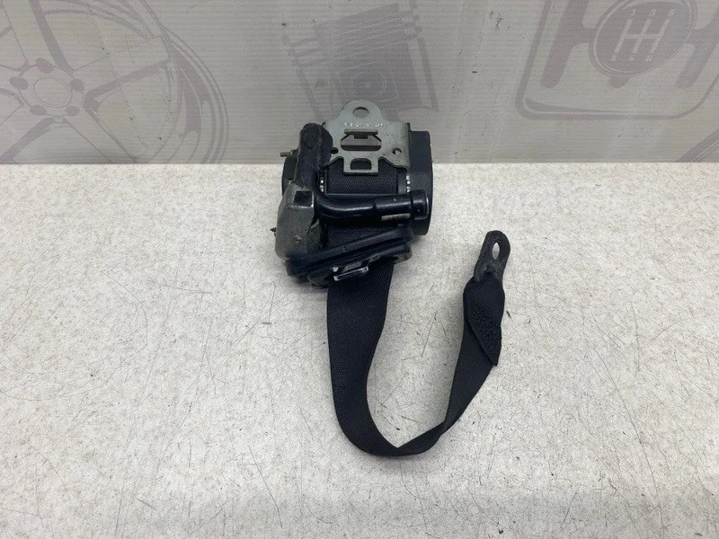 Ремень безопасности задний правый Mercedes-benz W211