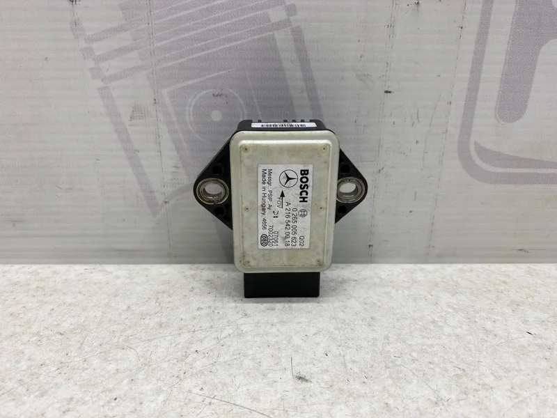 Датчик угловой скорости esp Mercedes-benz CLS W219