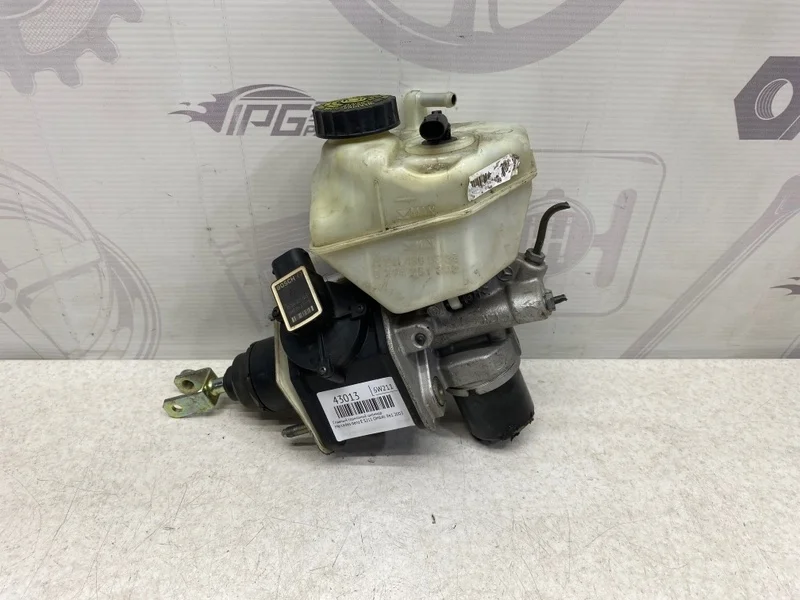 Главный тормозной цилиндр Mercedes-benz 2003 S211