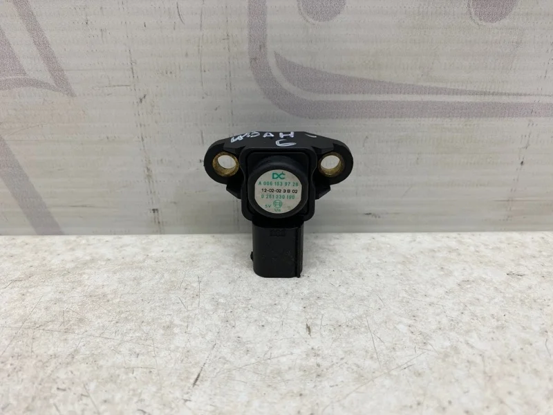 Датчик абсолютного давления Mercedes-benz W204