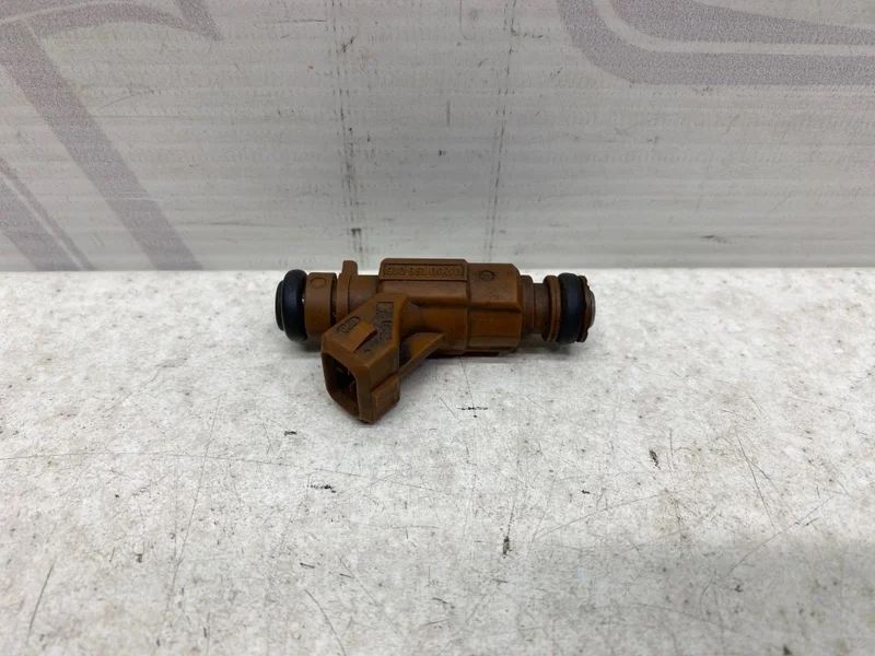 Топливная форсунка Mercedes-benz ML W164