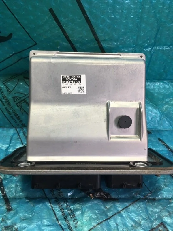 Блок управления двигателем LEXUS LX570 2017 8966160Y70 URJ202 3UR-FE 5.7