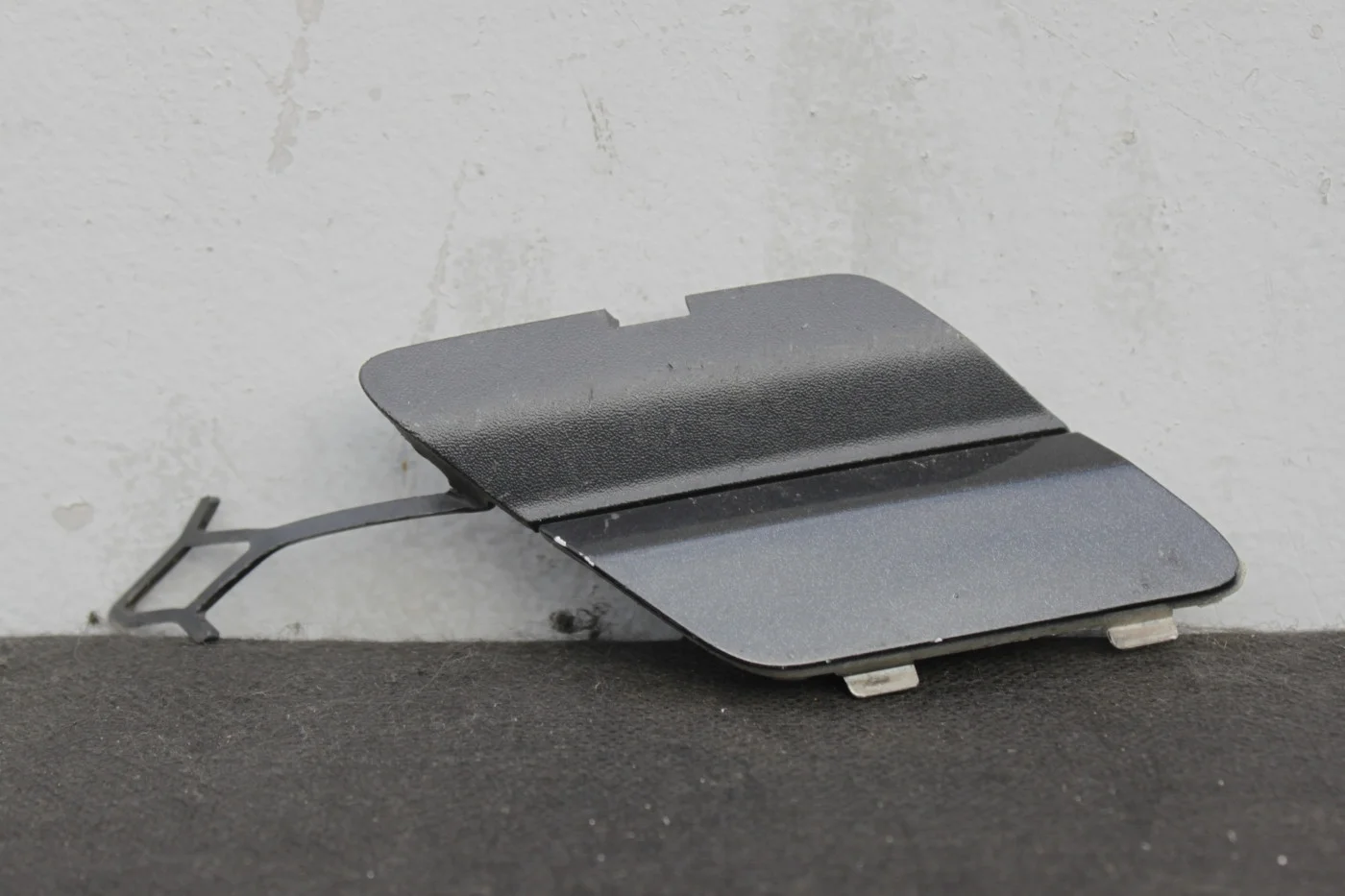 Заглушка буксировочного крюка Опель Астра J GTC