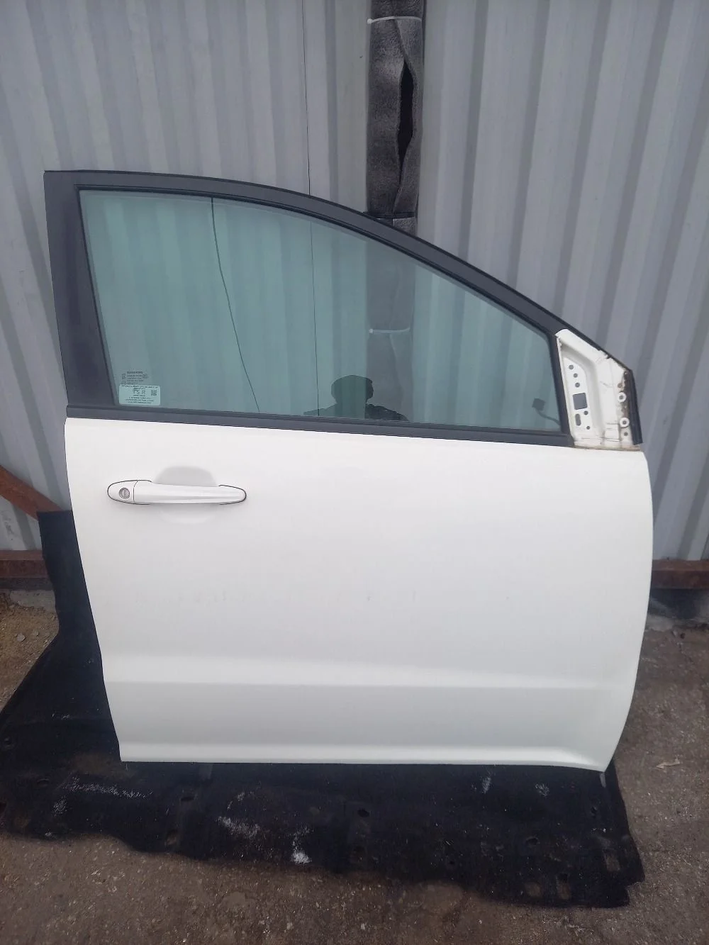 Дверь передняя правая SsangYong Actyon Sports I рестайлинг (2012—2016) 2015 белый