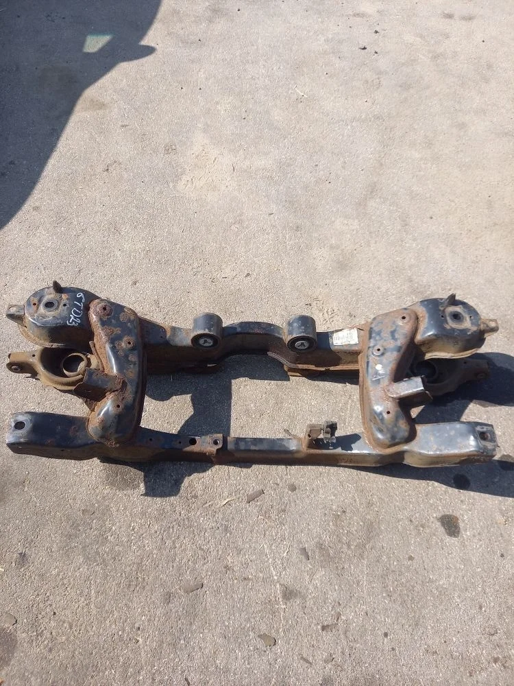 Балка задняя Ford Kuga I (2008—2012) 2012