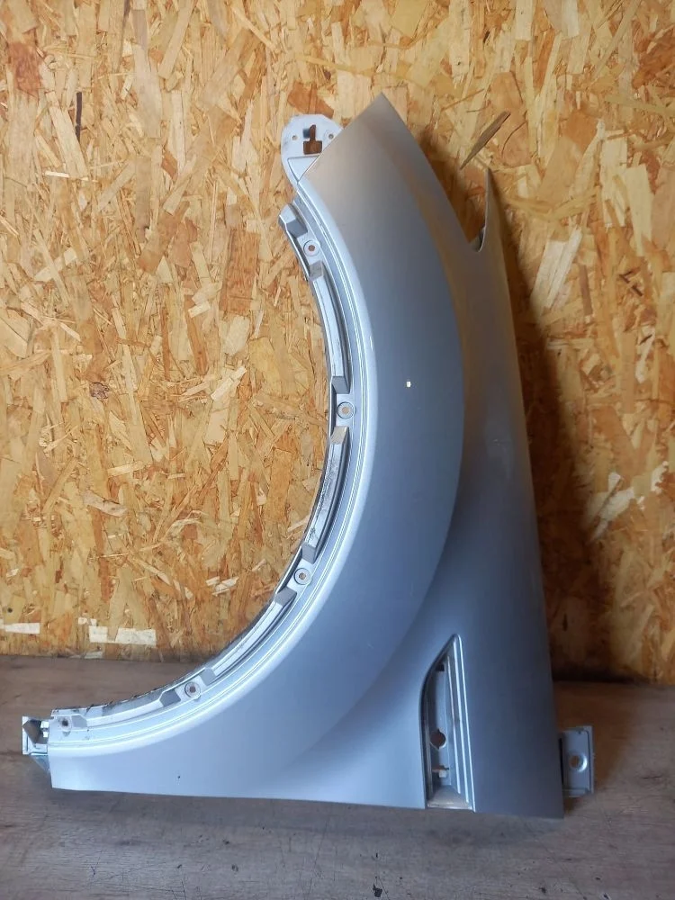 Крыло переднее левое Ford Kuga I (2008—2012) 2012