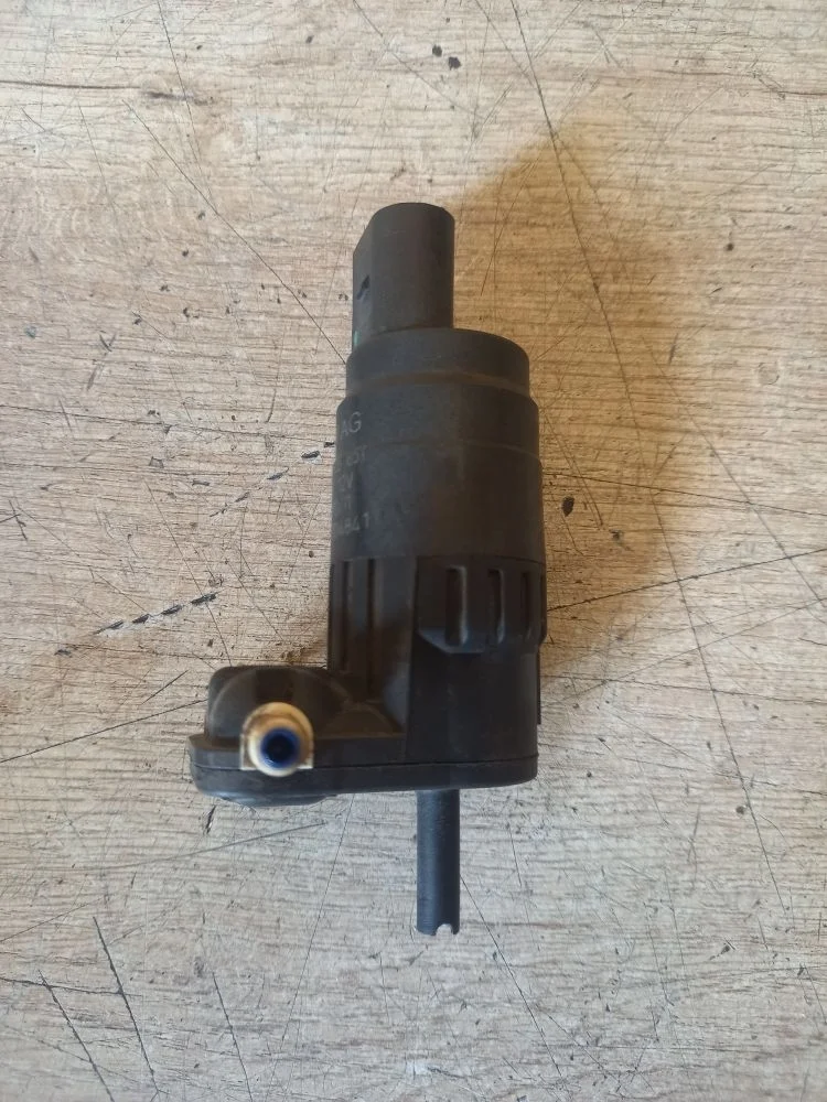 Насос омывателя фар Skoda Octavia II рестайлинг (2008—2013) 2011