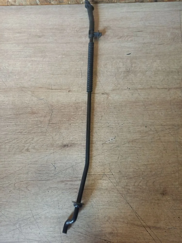 Держатель капота Nissan Navara D40 рестайлинг (2010—2015) 2015 GN0 - BLACK METALLIC