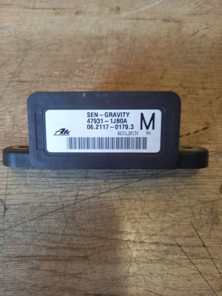 Датчик ускорения Nissan Pathfinder III рестайлинг (2010—2014) 2012 GN0 - BLACK METALLIC