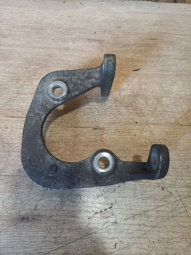 Кронштейн КПП Opel Antara I рестайлинг (2010—2017) 2013 SUMMIT WHITE (OP 40R)