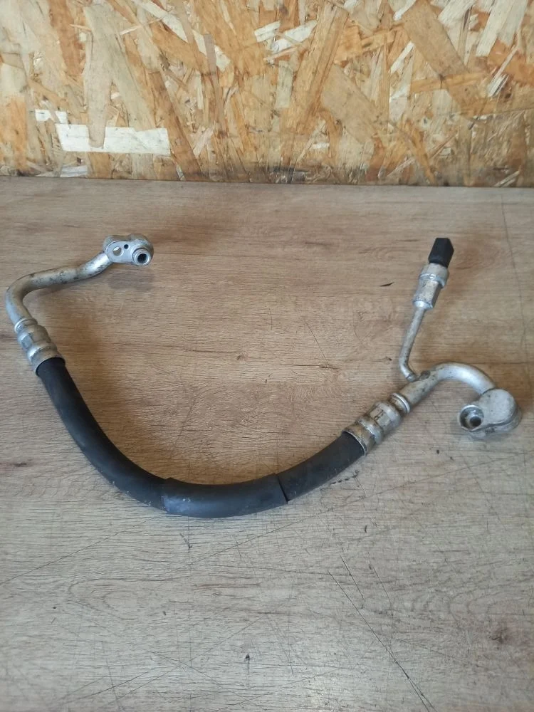 Трубка кондиционера Skoda Octavia II рестайлинг (2008—2013) 2012 9J9J