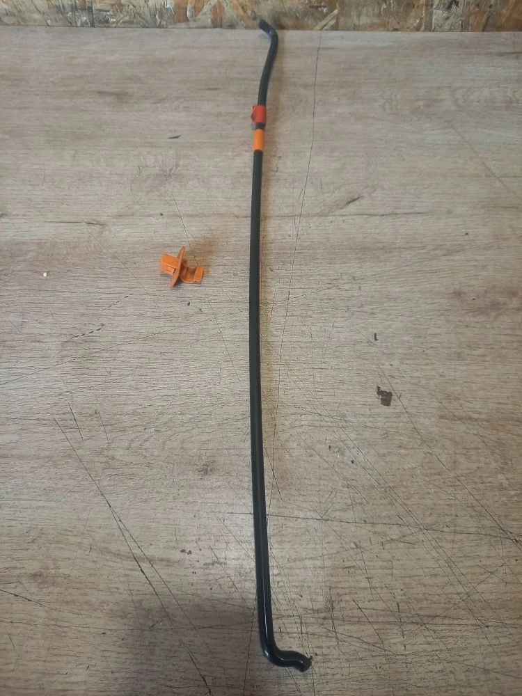 Держатель капота Skoda Octavia II рестайлинг (2008—2013) 2012 8B/F7W