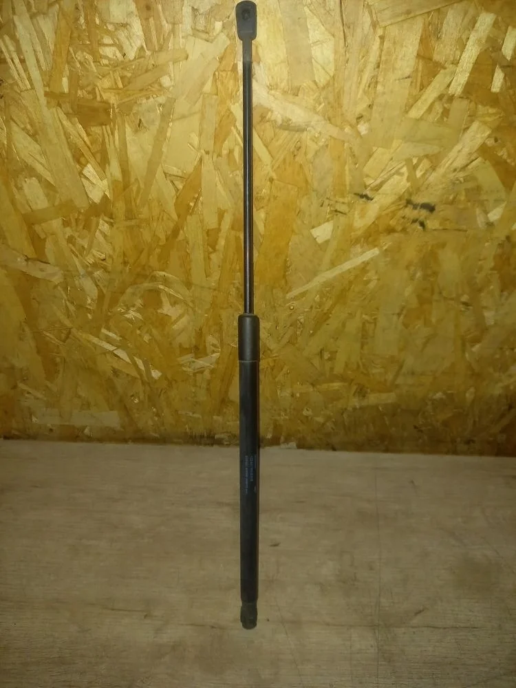 Амортизатор крышки багажника Skoda Octavia II рестайлинг (2008—2013) 2013 2G