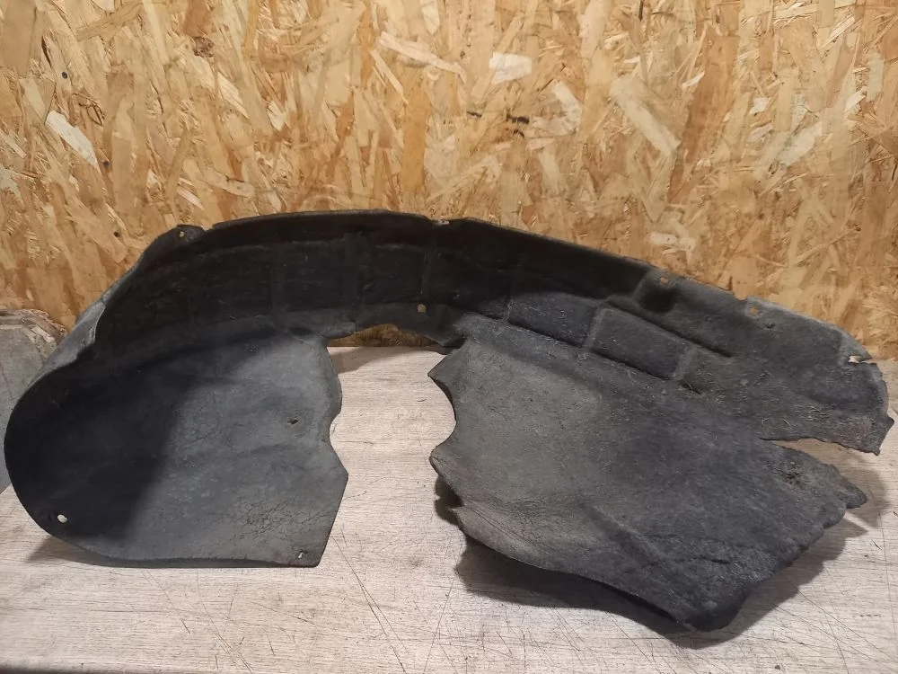 Подкрылок Skoda Octavia Scout II рестайлинг (2008—2013) 2010 8B8B