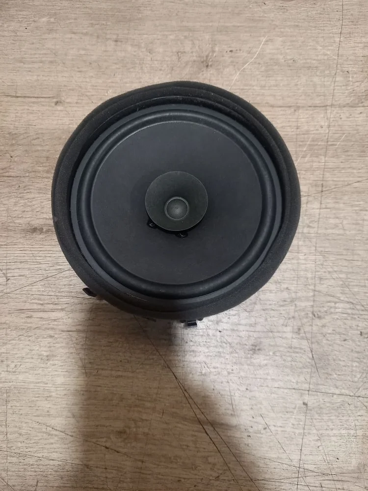 Динамик Peugeot 4007 I (2007—2012) 2009 KTR - СЕРАЯ ЭМАЛЬ PILBARA (ПИЛЬБ