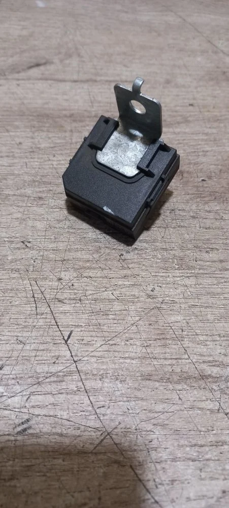 Иммобилайзер Hyundai Solaris I (2010—2014) 2012 MZH - PHANTOM BLACK PEARL