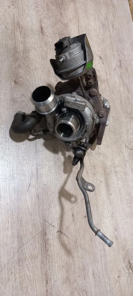 Турбокомпрессор (турбина) Ford Kuga II (2012—2016) 2013 Серебристый металлик