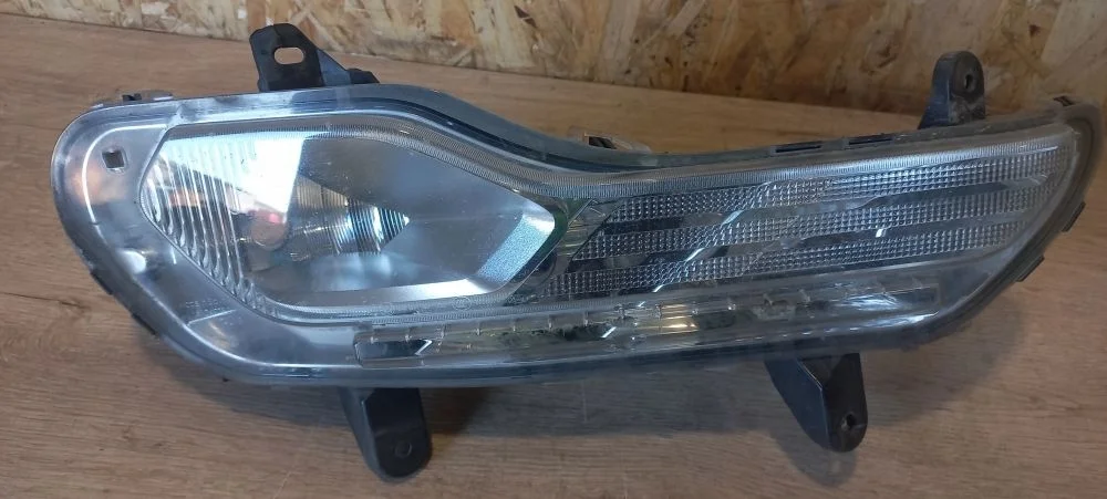 Фара противотуманная правая Ford Kuga II (2012—2016) 2013 Серебристый металлик