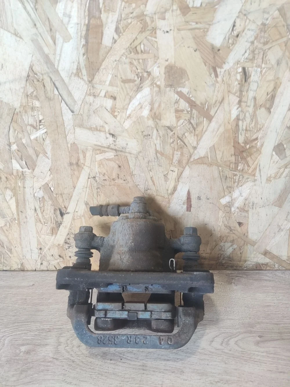 Суппорт тормозной задний правый Nissan Juke I (2010—2014) 2012 KAD