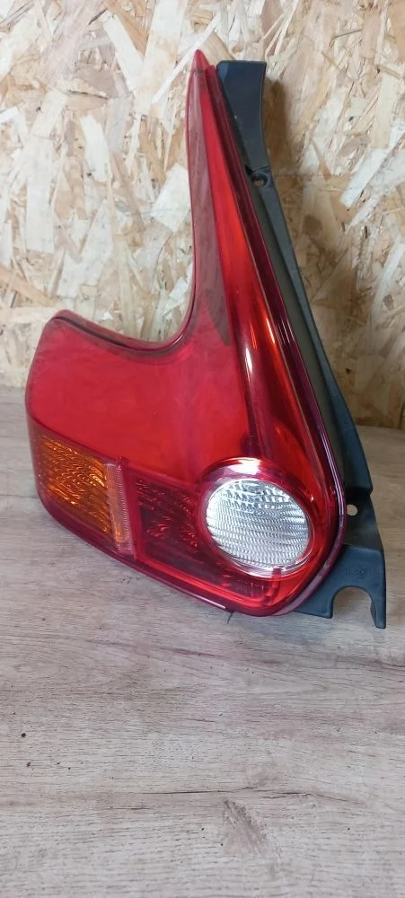 Фонарь задний левый Nissan Juke I (2010—2014) 2012 KAD