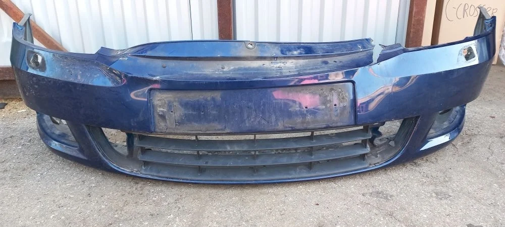 Бампер передний Skoda Octavia II рестайлинг (2008—2013) 2011 8D8D