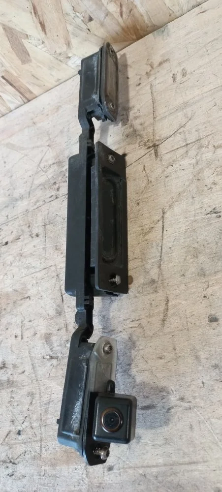 Камера заднего вида Volvo V50 I рестайлинг (2007—2012) 2010 Темно-серый