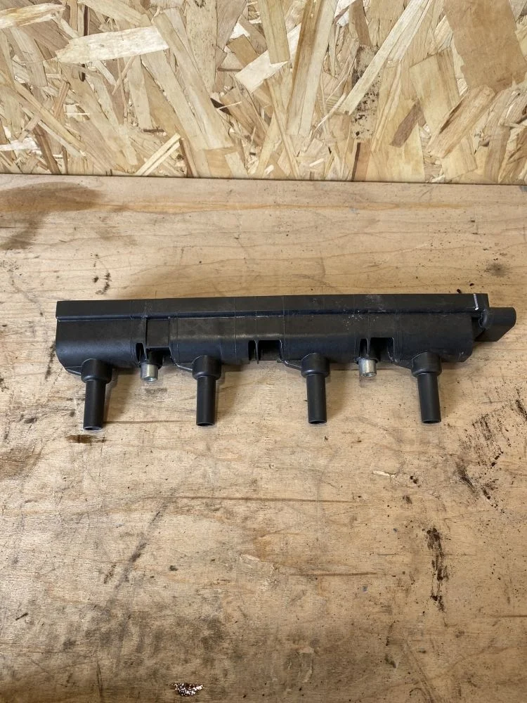 Катушка зажигания Opel Corsa D (2006—2010) 2010