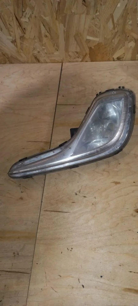 Фара противотуманная левая Hyundai Solaris I (2010—2014) 2012 MZH - PHANTOM BLACK PEARL