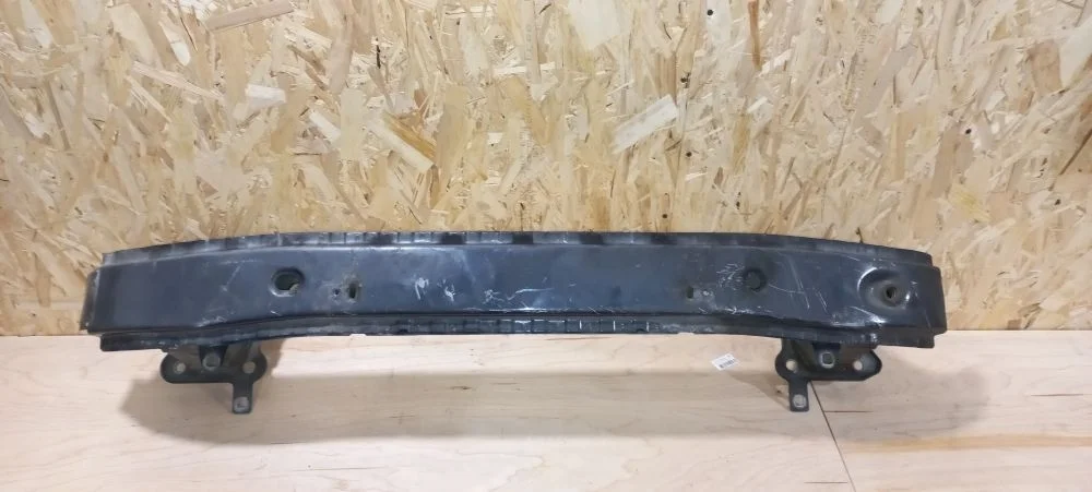 Усилитель переднего бампера Volvo V50 I рестайлинг (2007—2012) 2010 Темно-серый