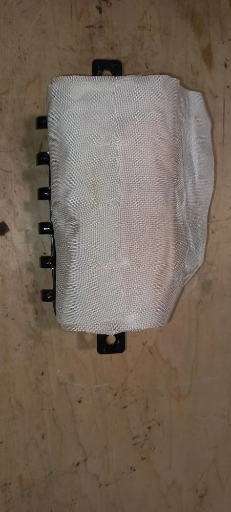 AIRBAG пассажирский Hyundai Solaris I (2010—2014) 2012 MZH - PHANTOM BLACK PEARL