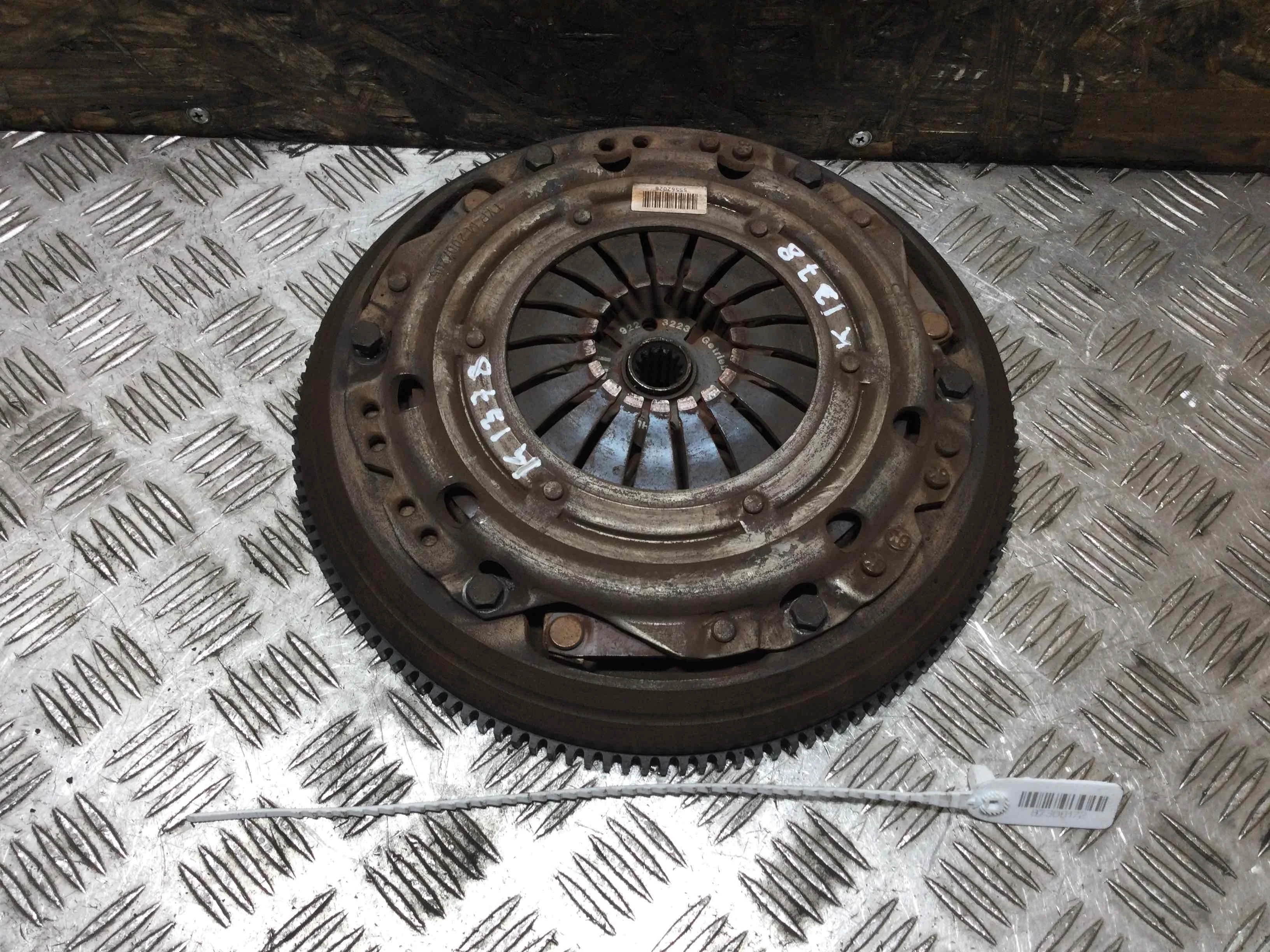 Маховик Opel Zafira B (2005-2010) бензин 1.8 i Механика Минивэн