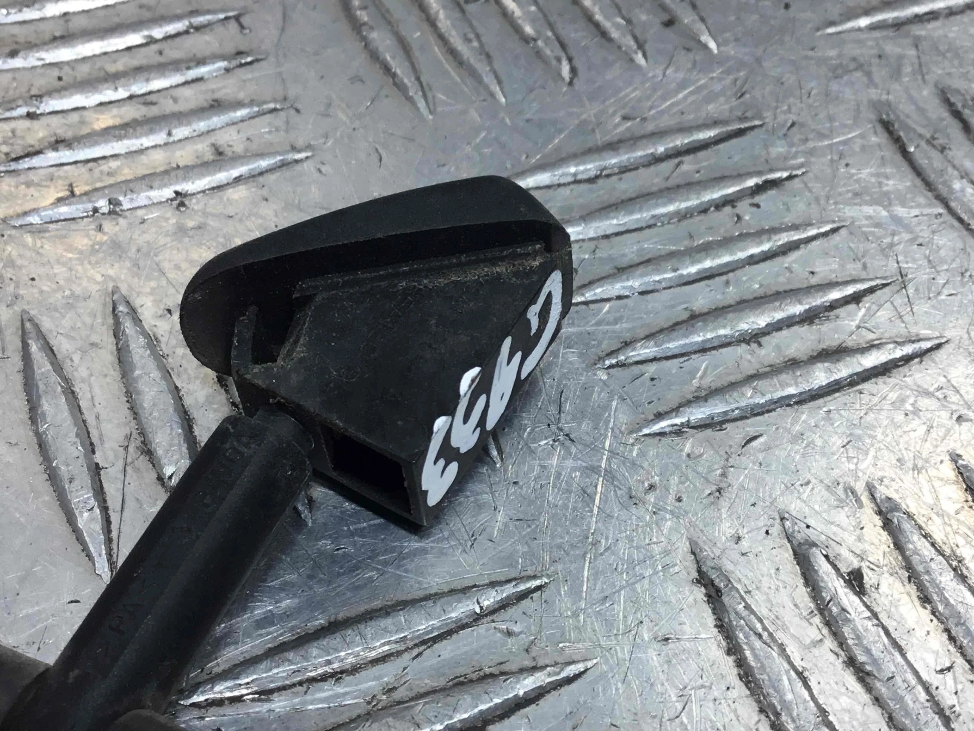 Форсунка омывателя Ford Focus 1 поколение (1998-2001) бензин 1.8 i Механика Х/б