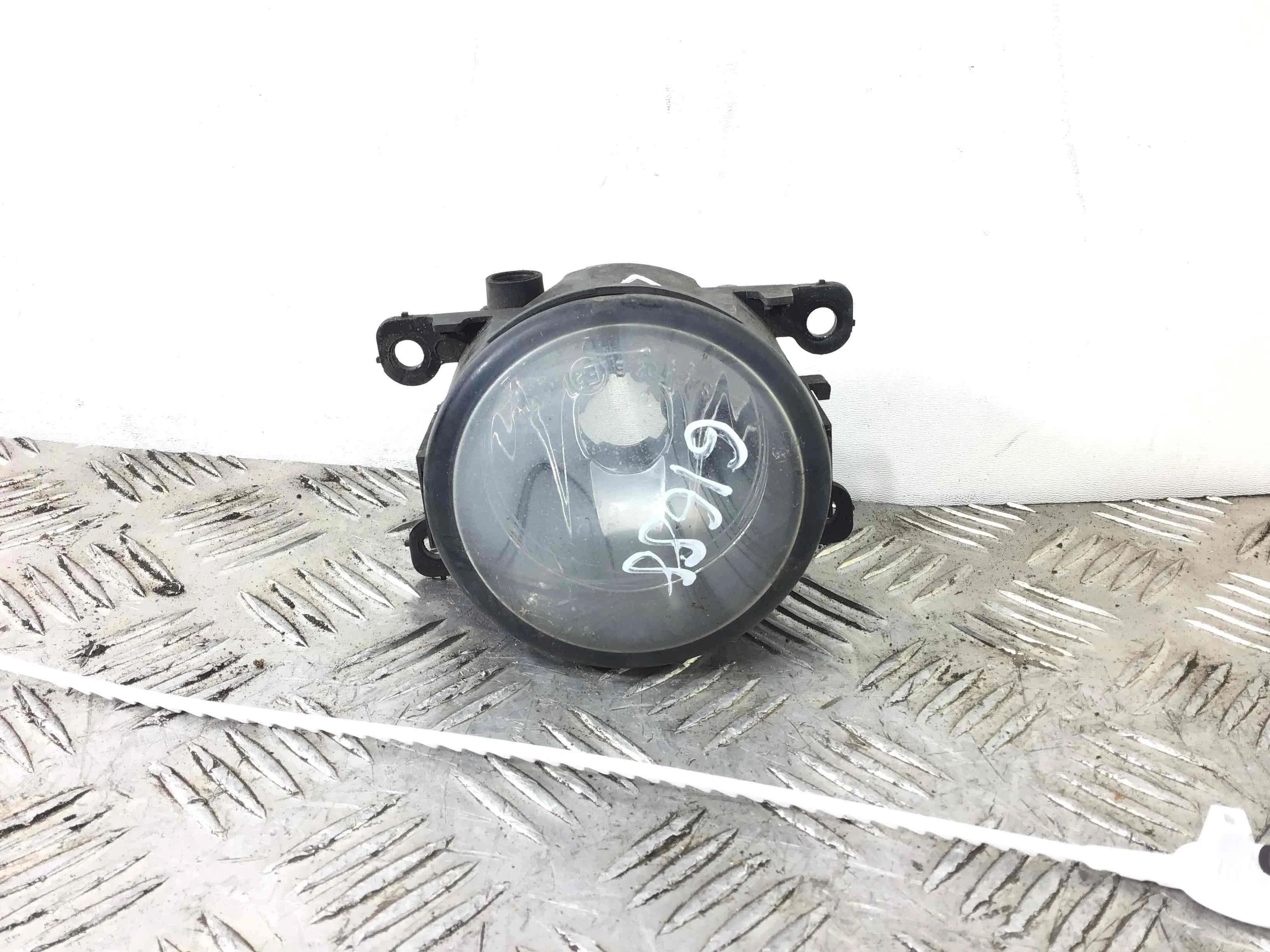 Фара противотуманная левая Renault Megane 1 поколение [рестайлинг] (1999-2003) бензин 2.0 i Механика Минивэн