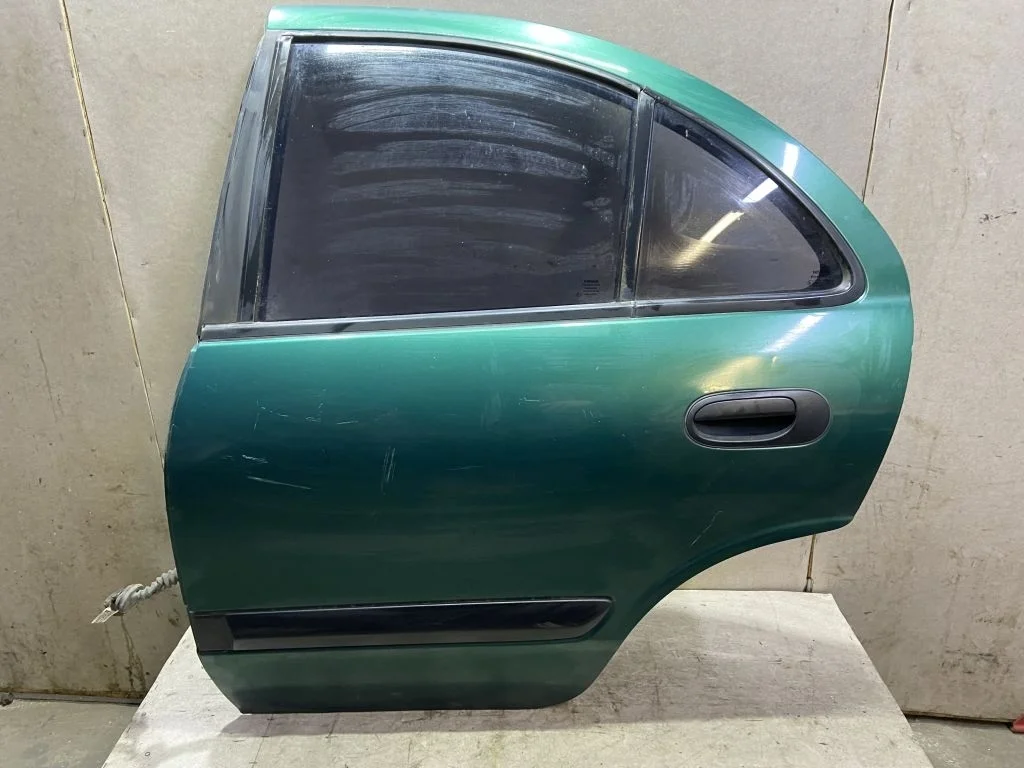 Дверь задняя левая Nissan Almera N16  Альмера Н16
