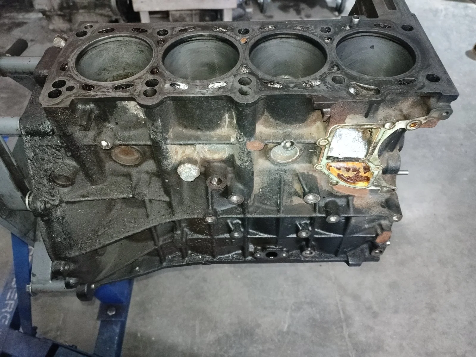 Блок цилиндров SsangYong Kyron