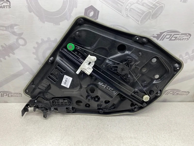 Стеклоподъемник задний правый Mercedes-benz 2014 W222