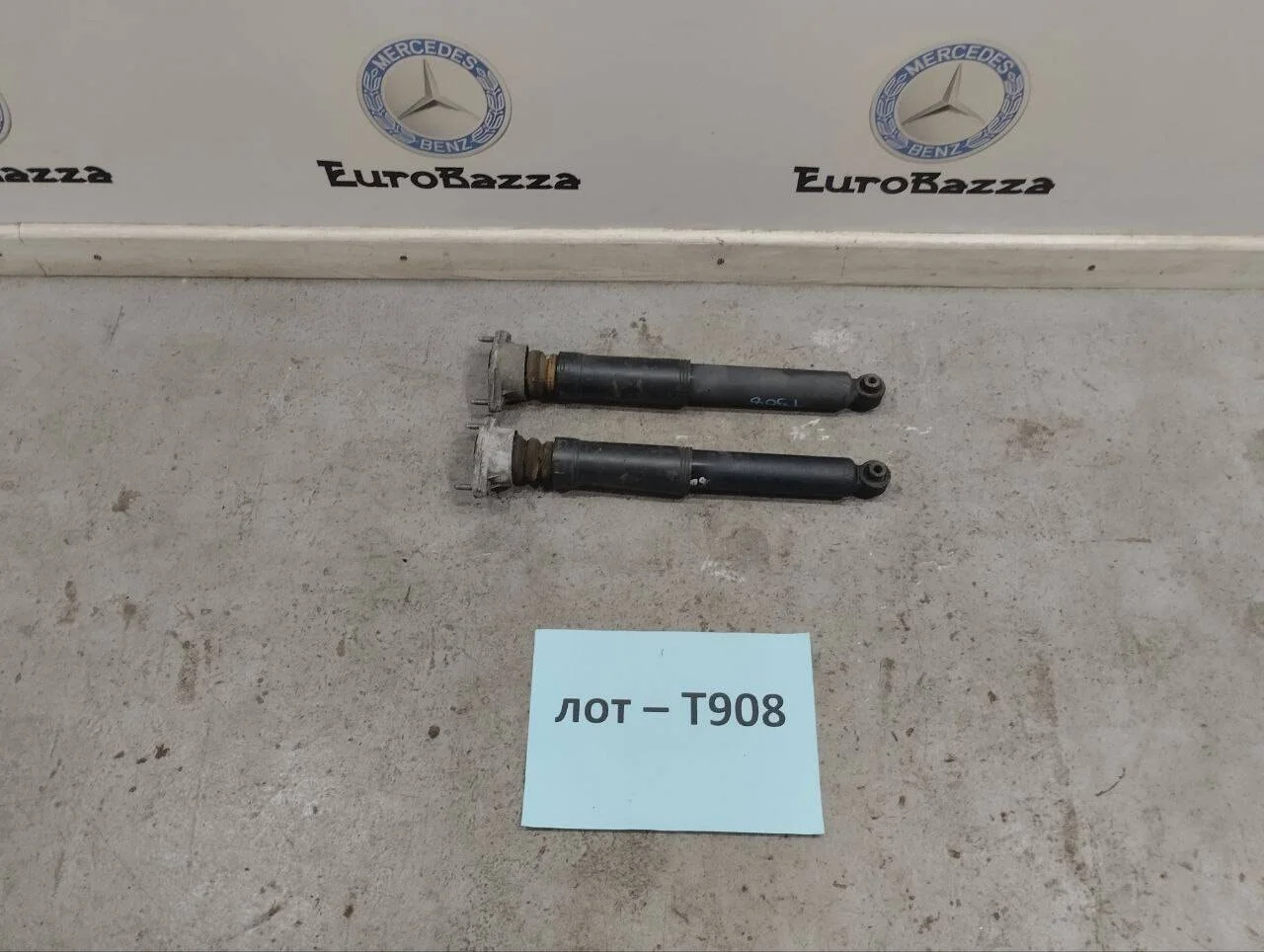 Амортизатор задний Mercedes W218