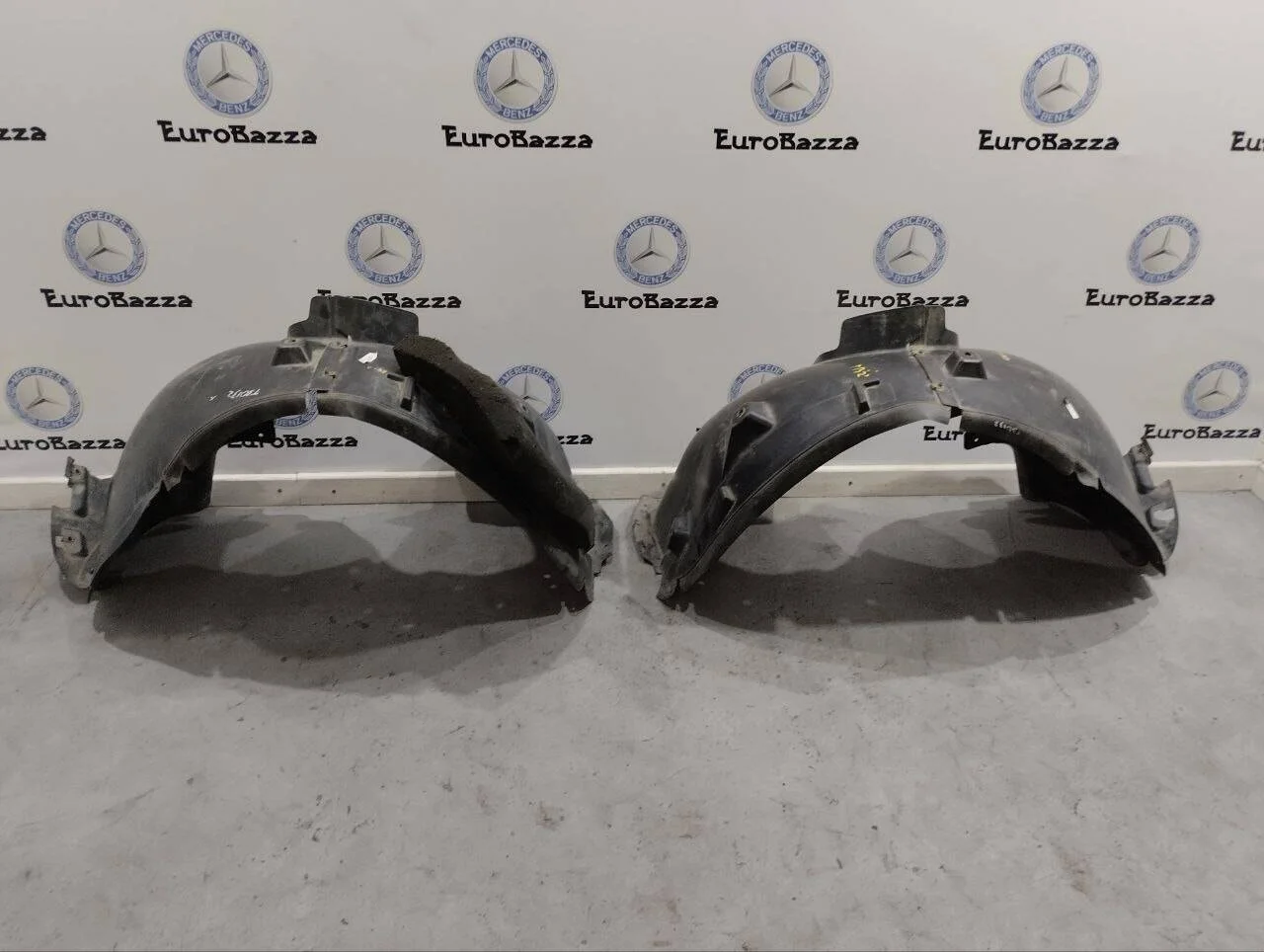 Передний подкрылок Mercedes W164