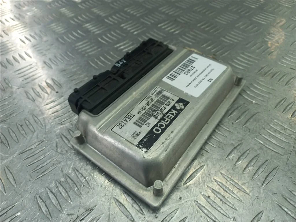 Блок управления двигателем Hyundai GETZ I (2002—2