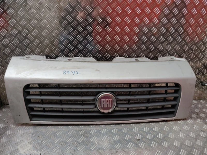 Решетка радиатора Fiat Ducato