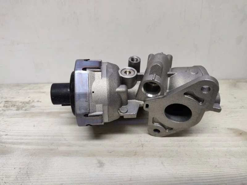 Клапан ЕГР Citroen Jumper 0125037SX 2.2 Е4