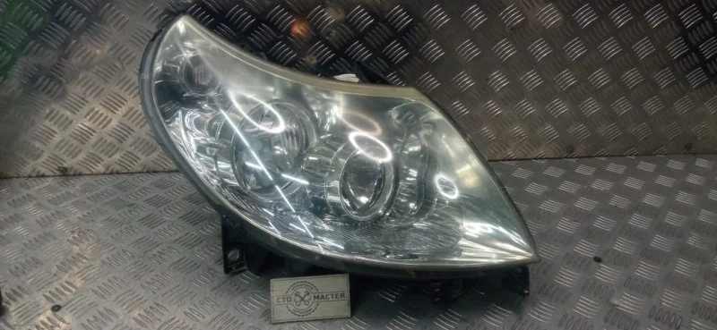 Фара правая (фиолетовая фишка) Fiat Ducato 250