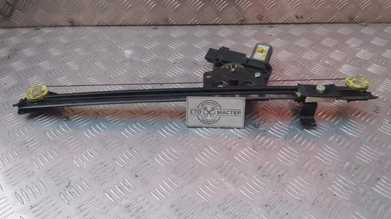 Стеклоподъемник передний правый Fiat Ducato 1368917080 2.3