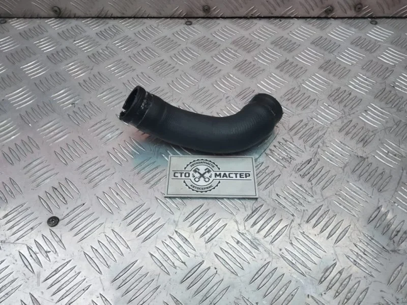 Патрубок интеркулера Fiat Doblo 51757917 1.3